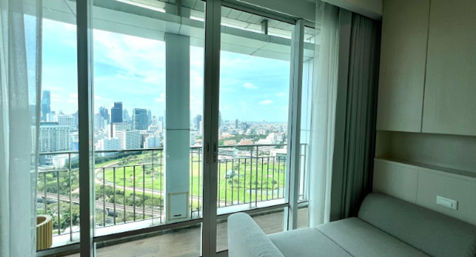 Wohnung zur Miete mit 3 Zimmer in Pathum Wan, Bangkok