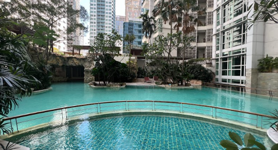 Wohnung zur Miete mit 3 Zimmer in Pathum Wan, Bangkok