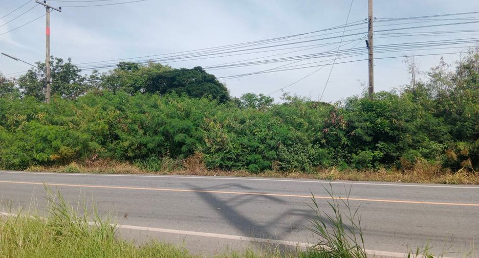 For sale land in Ban Pho, Chachoengsao