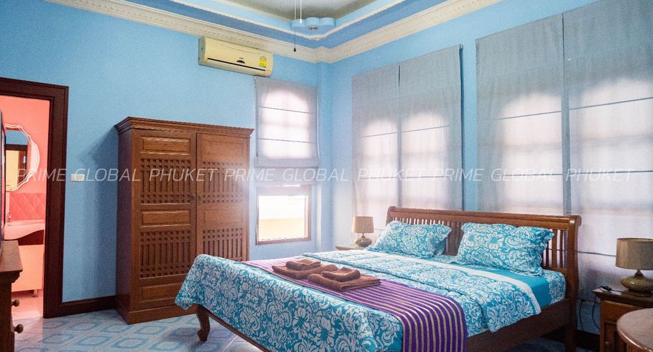 For rent 3 bedrooms villa in Mueang Phuket, Phuket