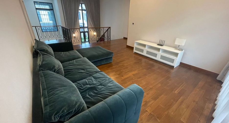 For rent and for sale 5 bedrooms house in Prawet, Bangkok