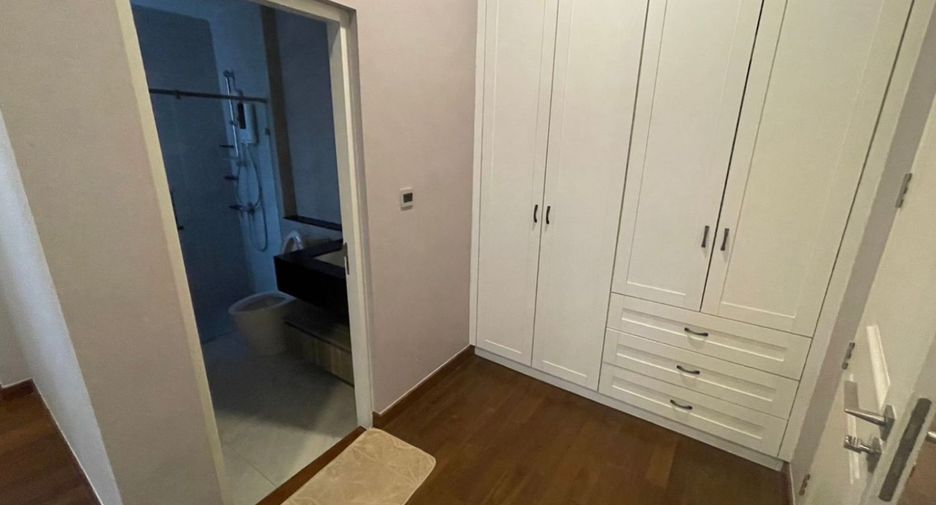 For rent and for sale 5 bedrooms house in Prawet, Bangkok