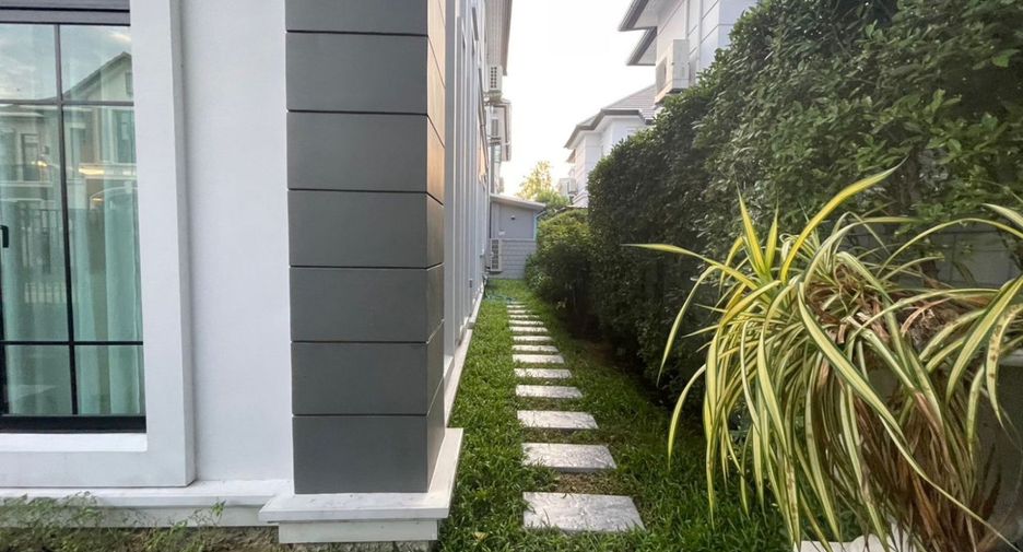 For rent and for sale 5 bedrooms house in Prawet, Bangkok