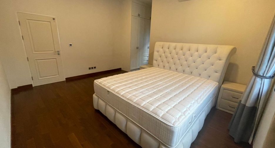 For rent and for sale 5 bedrooms house in Prawet, Bangkok