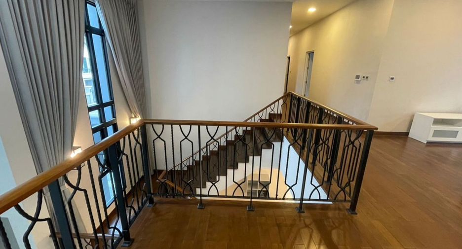 For rent and for sale 5 bedrooms house in Prawet, Bangkok