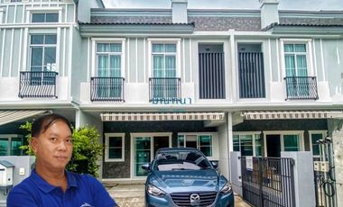 For rent 3 bed townhouse in Bang Phli, Samut Prakan
