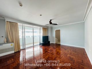 出租 4 卧室 公寓式住宅 在 Khlong Toei, 曼谷