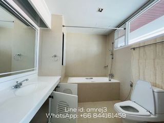 出租 4 卧室 公寓式住宅 在 Khlong Toei, 曼谷