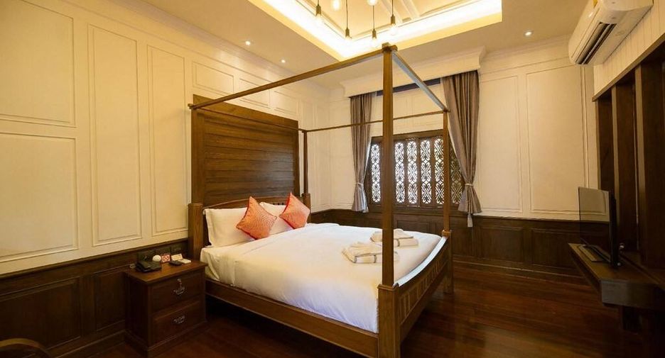 For sale 21 Beds hotel in Mueang Chiang Mai, Chiang Mai