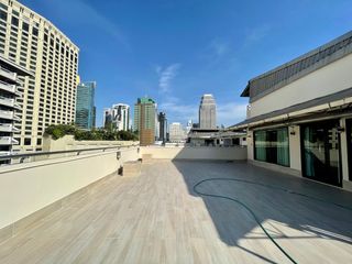For rent 4 ベッドルーム apartment in Khlong Toei, Bangkok