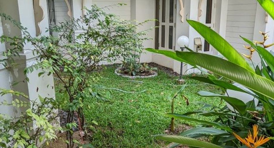 出租 4 卧室 独立屋 在 Dusit, 曼谷