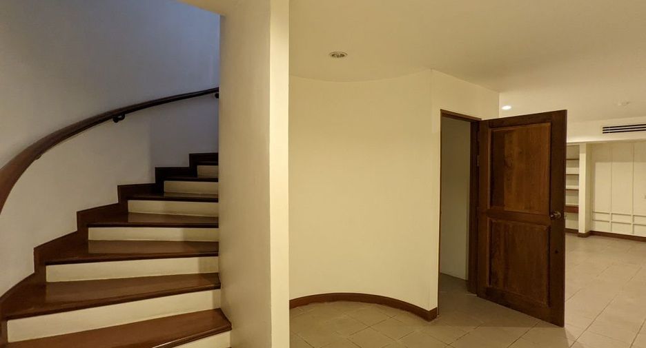 出租 4 卧室 独立屋 在 Dusit, 曼谷