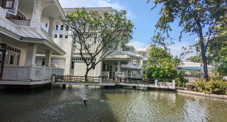 出租 4 卧室 独立屋 在 Dusit, 曼谷