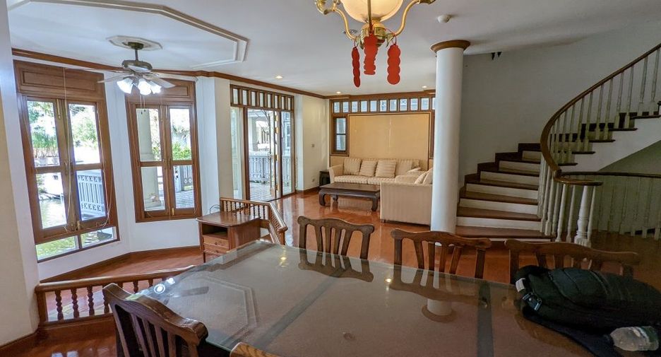 出租 4 卧室 独立屋 在 Dusit, 曼谷