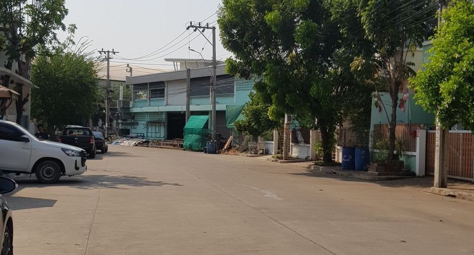 For sale warehouse in Phra Samut Chedi, Samut Prakan