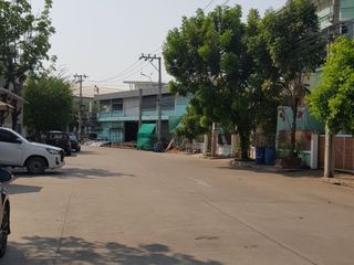 For sale warehouse in Phra Samut Chedi, Samut Prakan