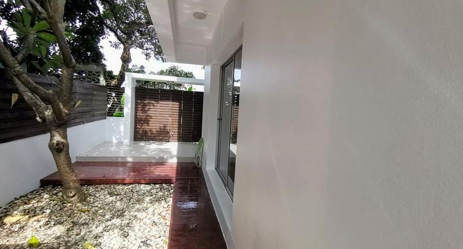 For rent 3 bedrooms apartment in Bang Phli, Samut Prakan