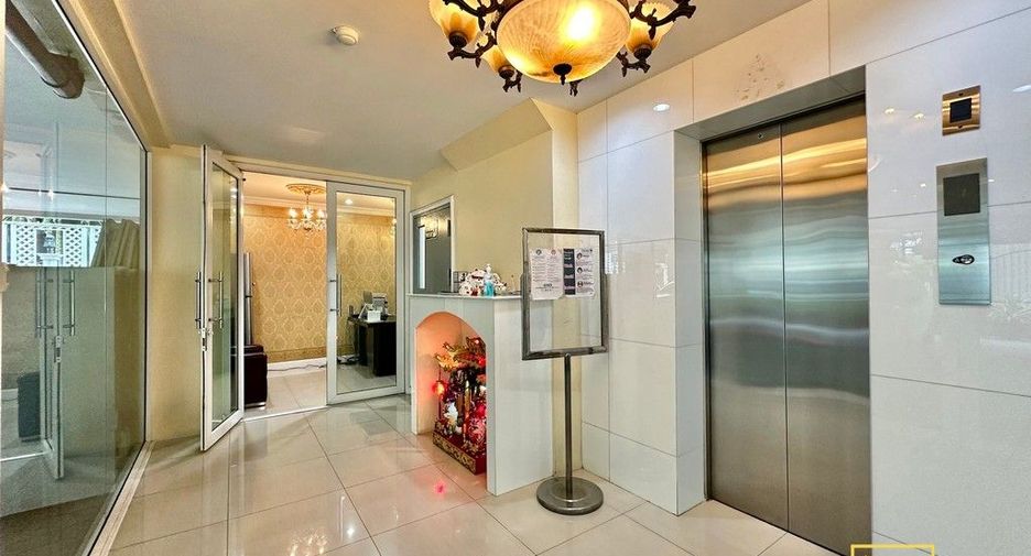 Apartamento en alquiler de 2 habitaciones en Watthana, Bangkok