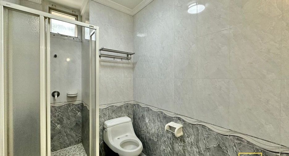Apartamento en alquiler de 2 habitaciones en Watthana, Bangkok
