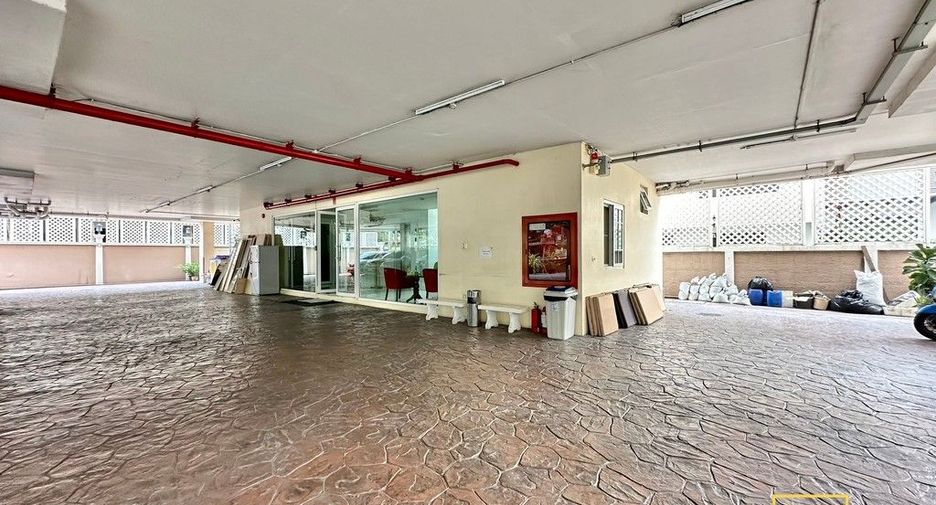 Apartamento en alquiler de 2 habitaciones en Watthana, Bangkok