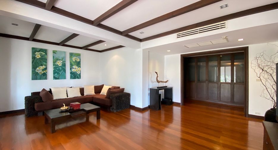 For sale 4 bedrooms house in Mae Wang, Chiang Mai