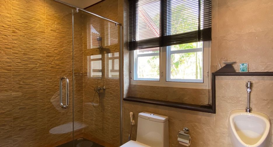 For sale 4 bedrooms house in Mae Wang, Chiang Mai