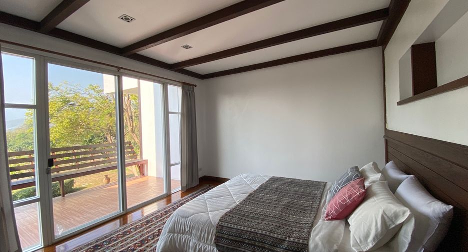 For sale 4 bedrooms house in Mae Wang, Chiang Mai