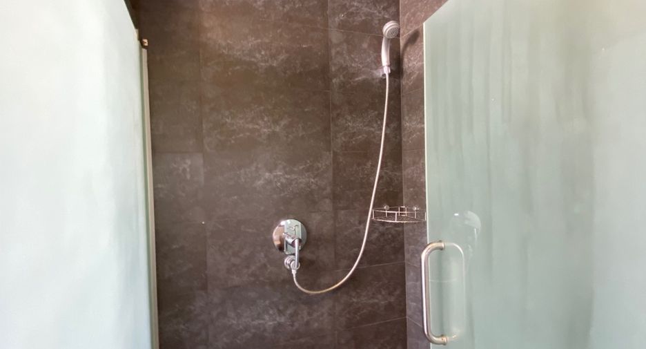 For sale 4 bedrooms house in Mae Wang, Chiang Mai
