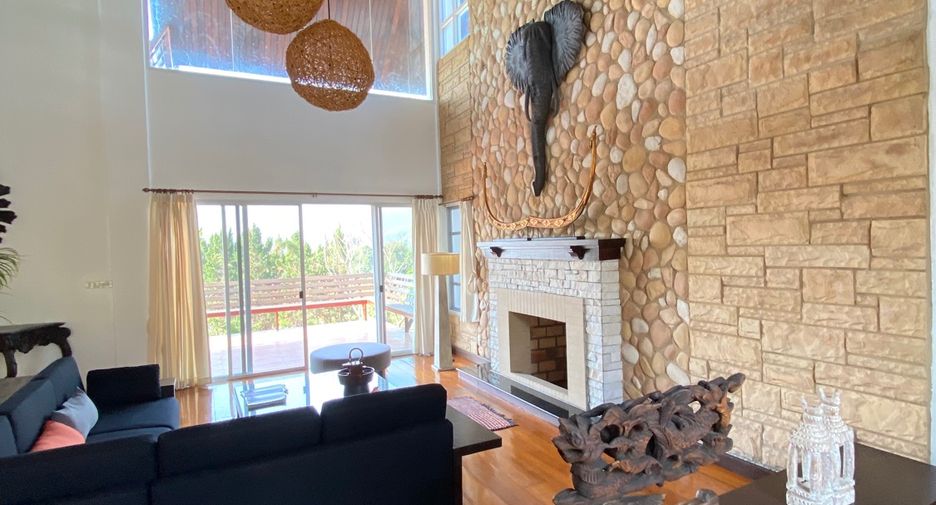 For sale 4 bedrooms house in Mae Wang, Chiang Mai