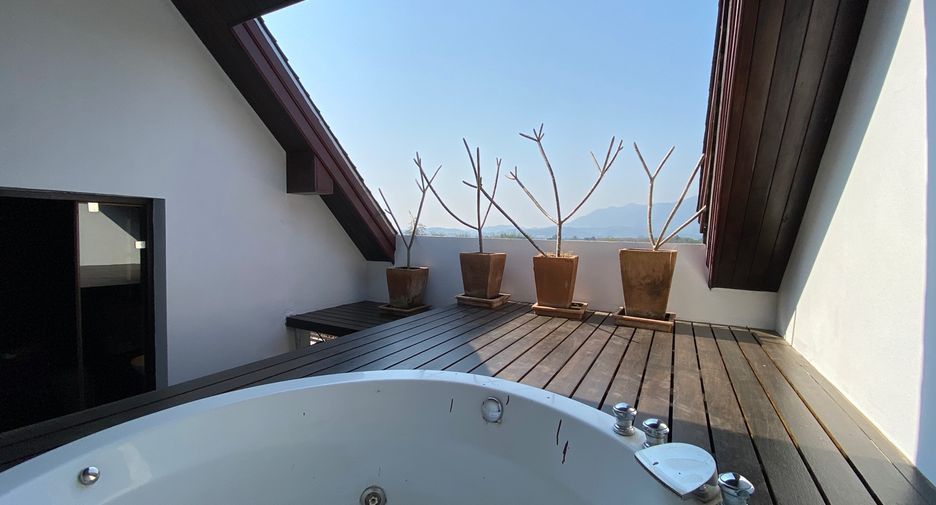 For sale 4 bedrooms house in Mae Wang, Chiang Mai