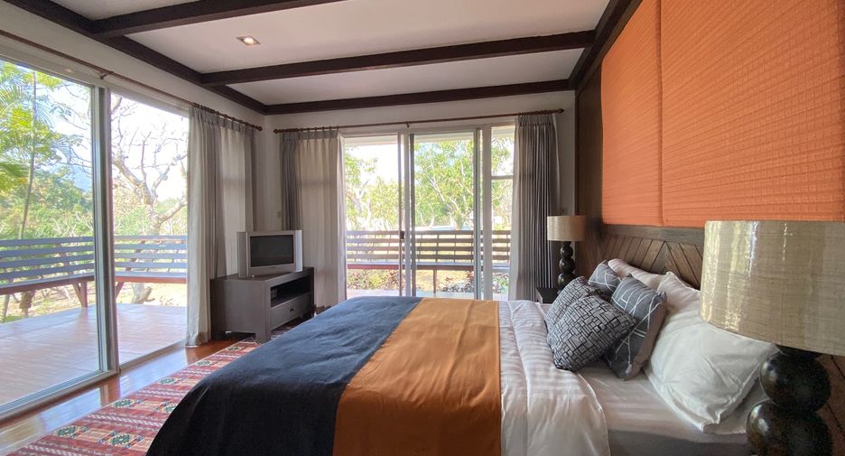 For sale 4 bedrooms house in Mae Wang, Chiang Mai