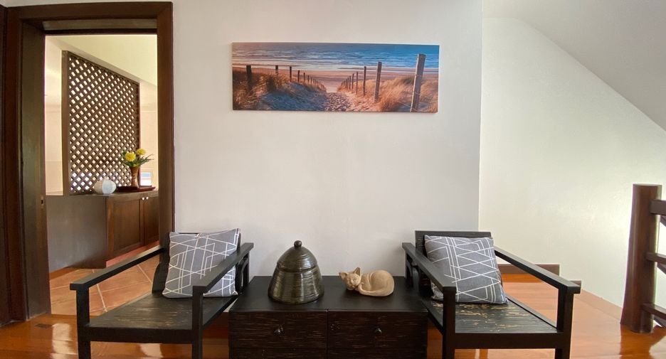For sale 4 bedrooms house in Mae Wang, Chiang Mai