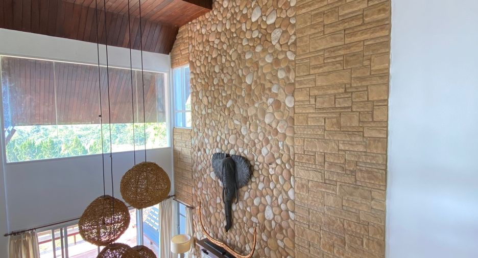 For sale 4 bedrooms house in Mae Wang, Chiang Mai