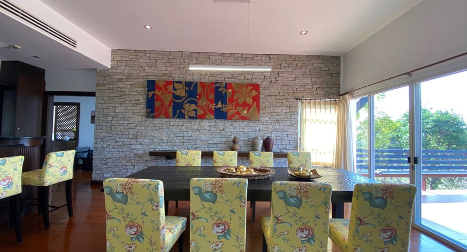 For sale 4 bedrooms house in Mae Wang, Chiang Mai