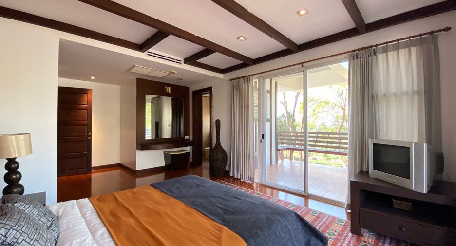 For sale 4 bedrooms house in Mae Wang, Chiang Mai