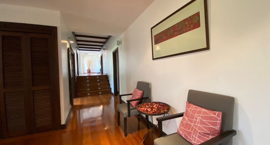 For sale 4 bedrooms house in Mae Wang, Chiang Mai