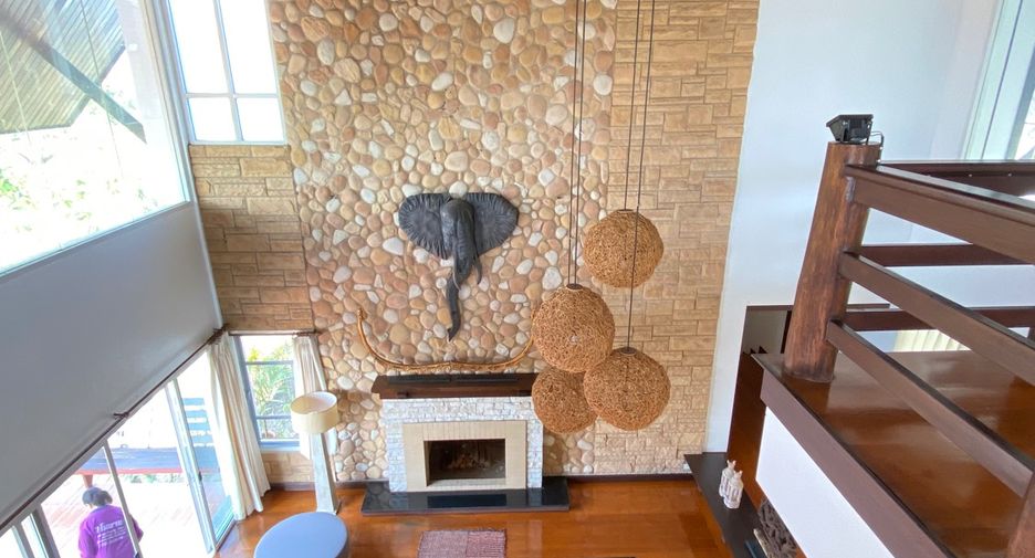 For sale 4 bedrooms house in Mae Wang, Chiang Mai