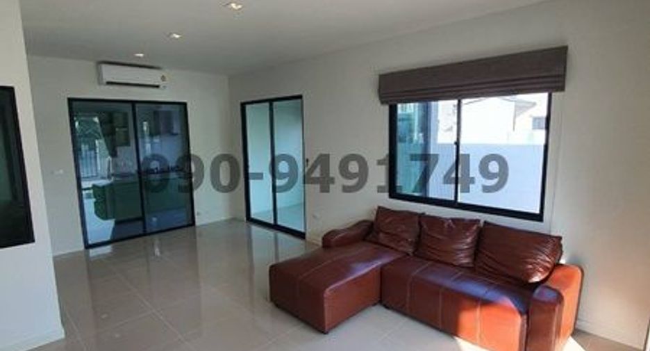 For rent 2 Beds townhouse in Khan Na Yao, Bangkok