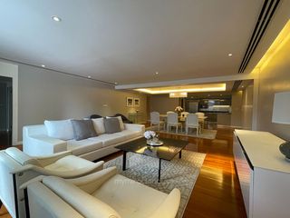For rent 3 bed condo in Watthana, Bangkok
