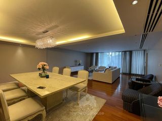 For rent 3 bed condo in Watthana, Bangkok