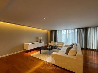 For rent 3 bed condo in Watthana, Bangkok
