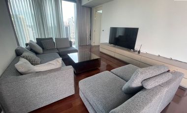 For rent 3 bedrooms condo in Khlong Toei, Bangkok
