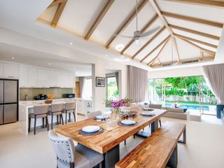 For rent 4 bedrooms villa in Thalang, Phuket