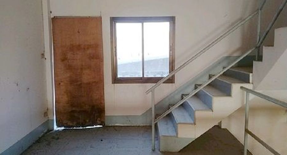 For sale retail Space in Takhli, Nakhon Sawan