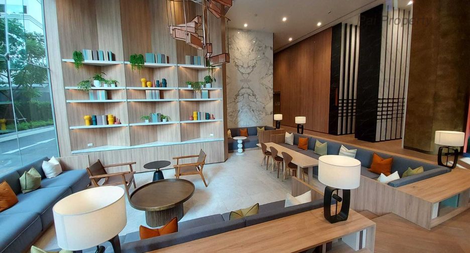 For rent 1 bed condo in Huai Khwang, Bangkok