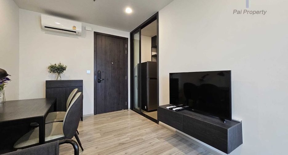 For rent 1 bed condo in Huai Khwang, Bangkok