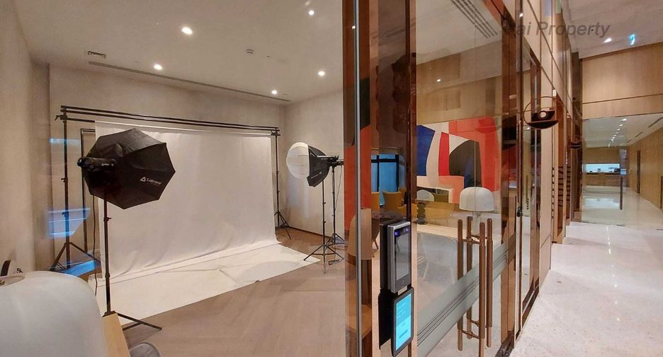 For rent 1 bed condo in Huai Khwang, Bangkok