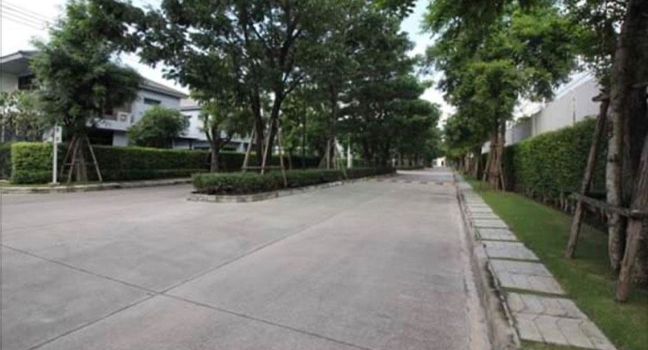 Haus zum Kauf mit 3 Zimmer in Prawet, Bangkok