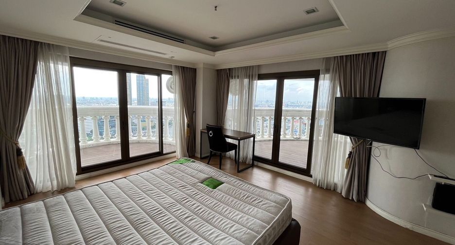 Condo en venta de 3 habitaciones en Bang Rak, Bangkok