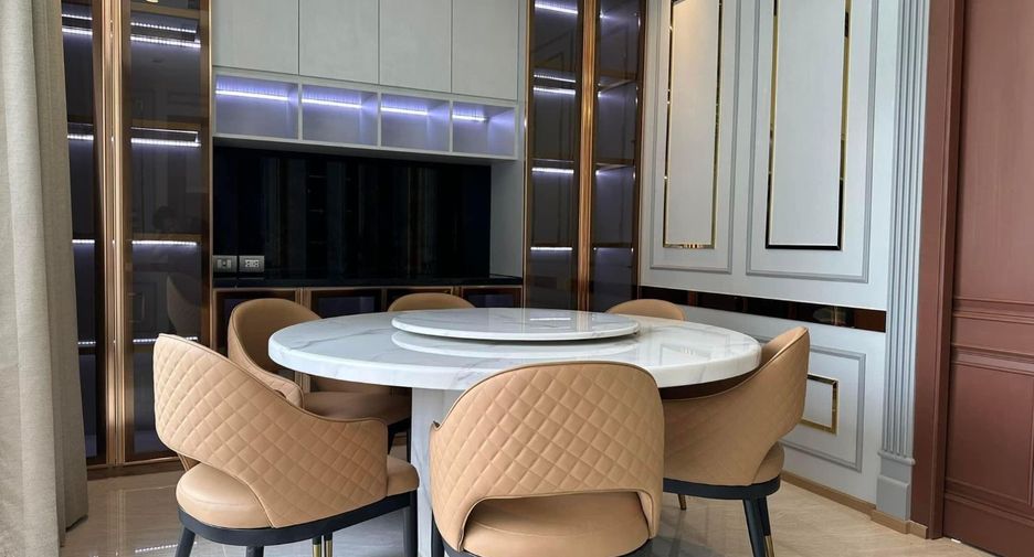 Haus zur Miete mit 5 Zimmer in Yan Nawa, Bangkok